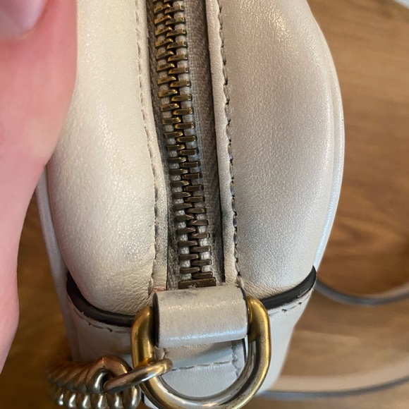 GG Marmont small shoulder bag - Picture 5 of 8